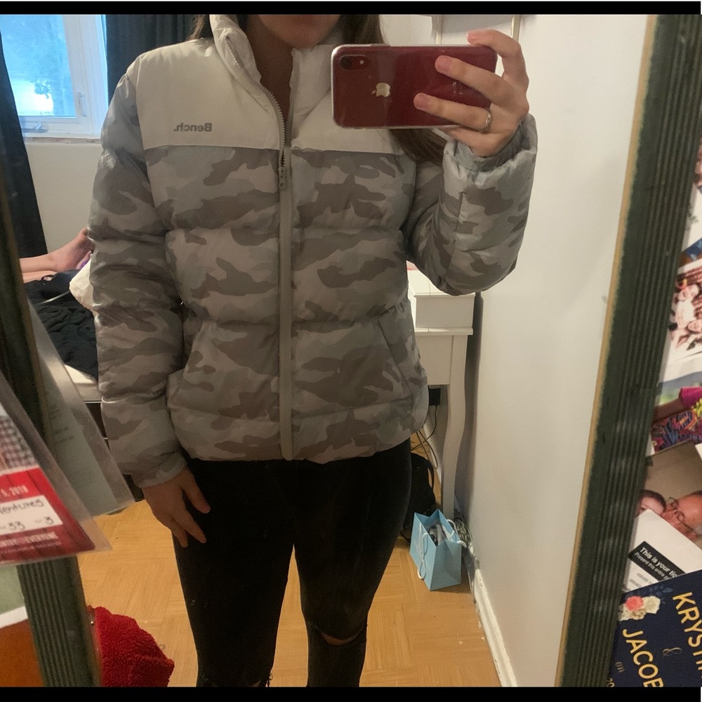 Bench puffy jacket